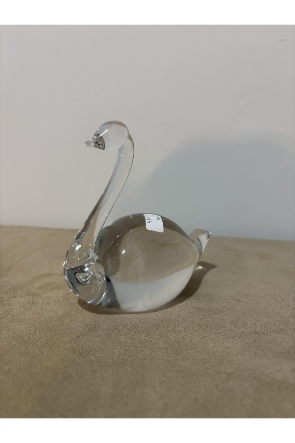 Kristal Kuğu Figürü