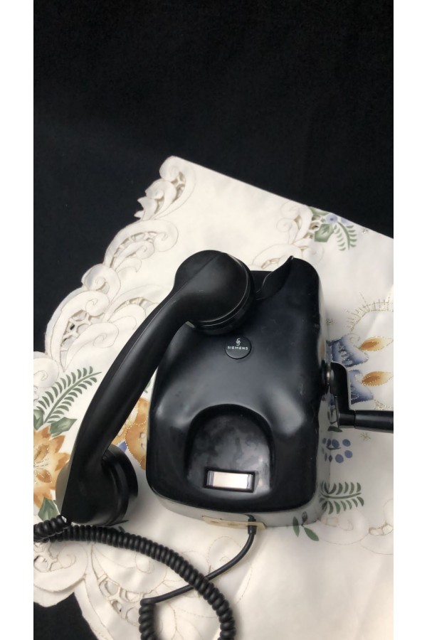 Kol çevirmeli telefon Kol çevirmeli telefon