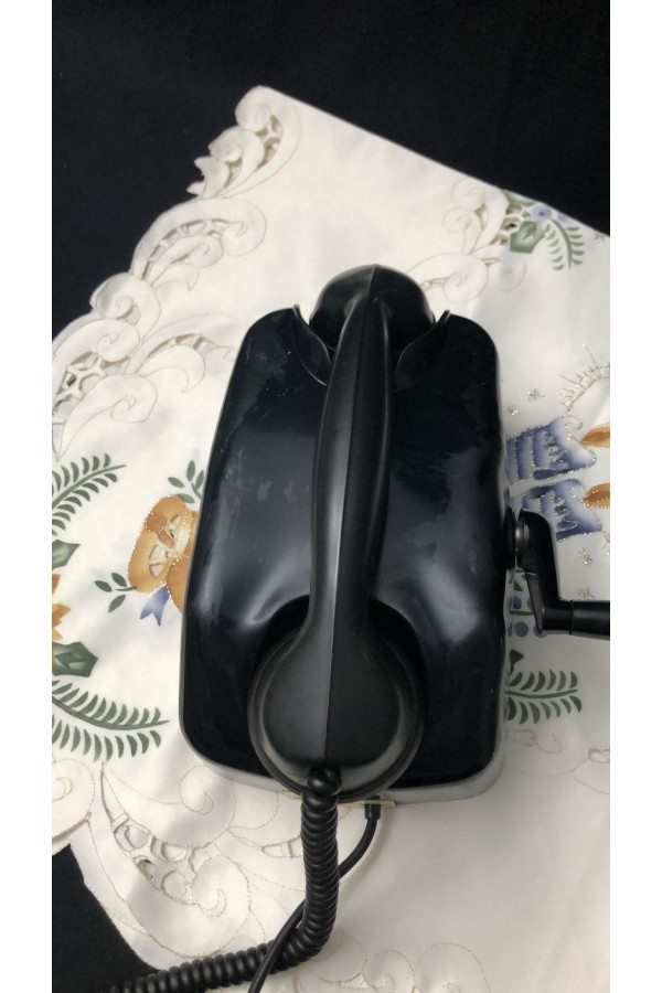 Kol çevirmeli telefon Kol çevirmeli telefon