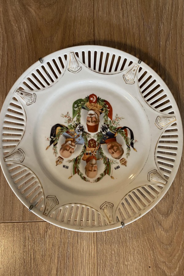 İttifak Tabağı İttifak Tabağı